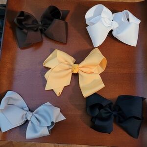 Cute bows, 21 assorted colors